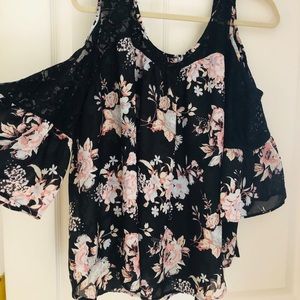 DONATING TMRW- Cold Shoulder Floral Blouse